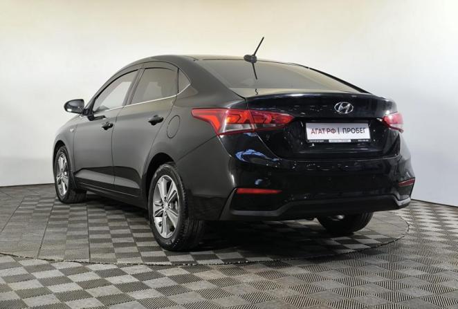 Hyundai Solaris II с пробегом 2019 года, цена 1 260 000 рублей, 107466 км, седан, Автокод Объявления
