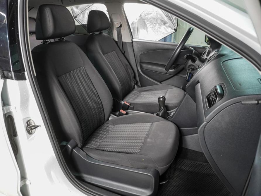 Volkswagen Polo V Рестайлинг Воронеж  - изображение 8