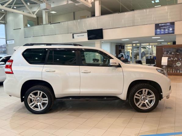 Toyota Land Cruiser Prado 150 Series с пробегом 2010 года, цена 2 607 000 рублей, 268380 км, внедорожник, Автокод Объявления
