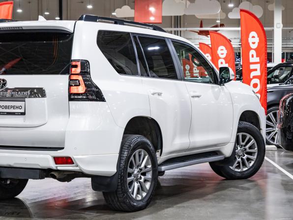 Toyota Land Cruiser Prado 150 Series Рестайлинг 2 с пробегом 2019 года, цена 4 599 700 рублей, 187635 км, внедорожник, Автокод Объявления
