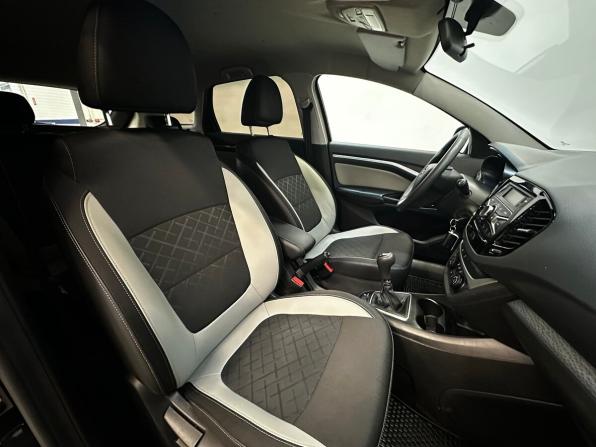 Lada (ВАЗ) Vesta I с пробегом 2021 года, цена 1 299 000 рублей, 56364 км, универсал, Автокод Объявления