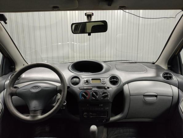 Toyota Yaris I с пробегом 2002 года, цена 245 000 рублей, 328200 км, хэтчбек, Автокод Объявления