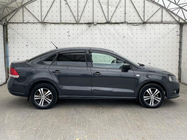 Volkswagen Polo V Рестайлинг с пробегом 2015 года, цена 350 000 рублей, 208865 км, седан, Автокод Объявления