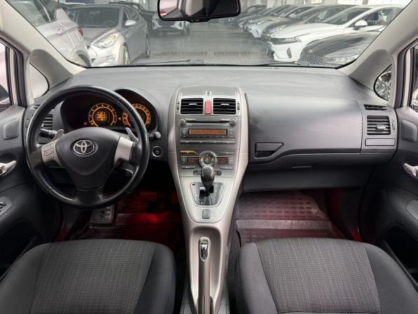 Toyota Auris I с пробегом 2007 года, цена 480 000 рублей, 213009 км, хэтчбек, Автокод Объявления