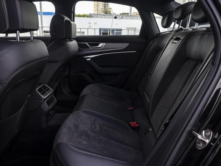 Audi A6 V (C8) Москва  - изображение 17