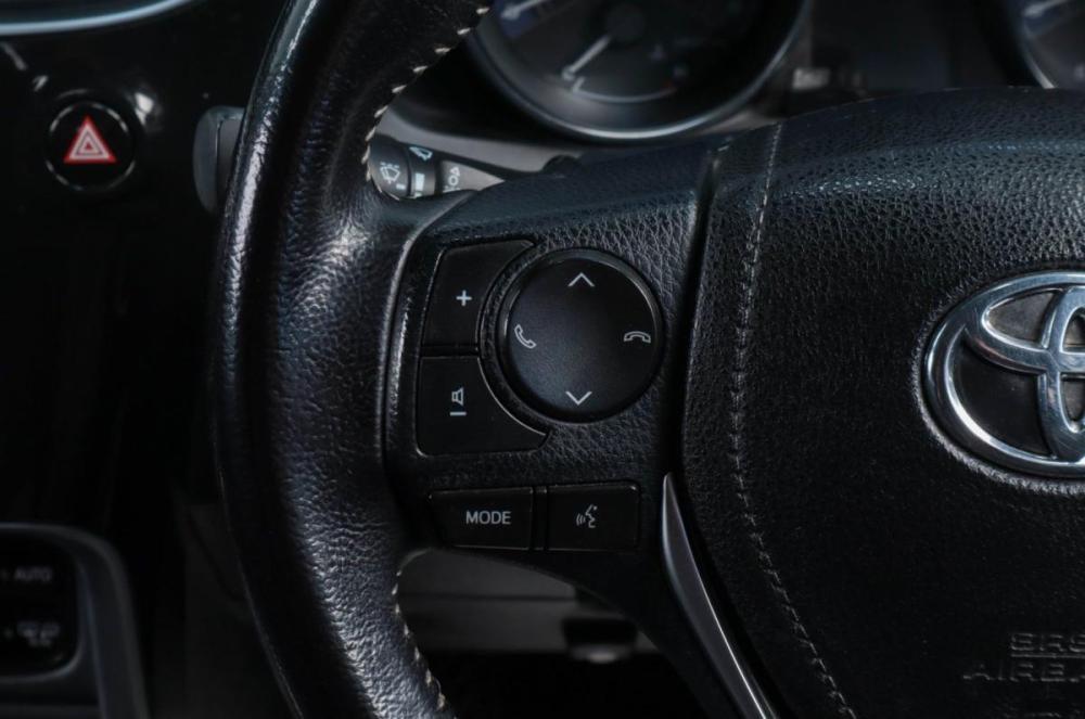 Toyota Auris II Рестайлинг Челябинск  - изображение 13