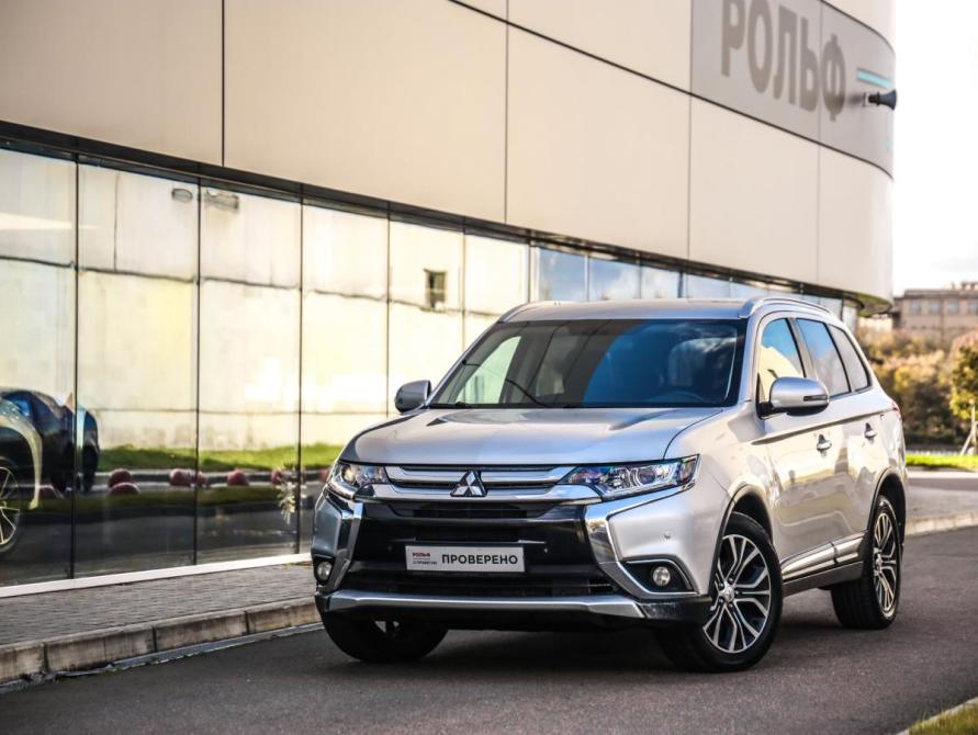 Mitsubishi Outlander III Рестайлинг 2 Санкт-Петербург  - изображение 1