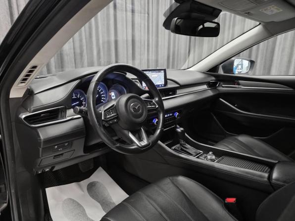 Mazda 6 III (GJ) Рестайлинг 2 с пробегом 2019 года, цена 1 999 000 рублей, 159000 км, седан, Автокод Объявления
