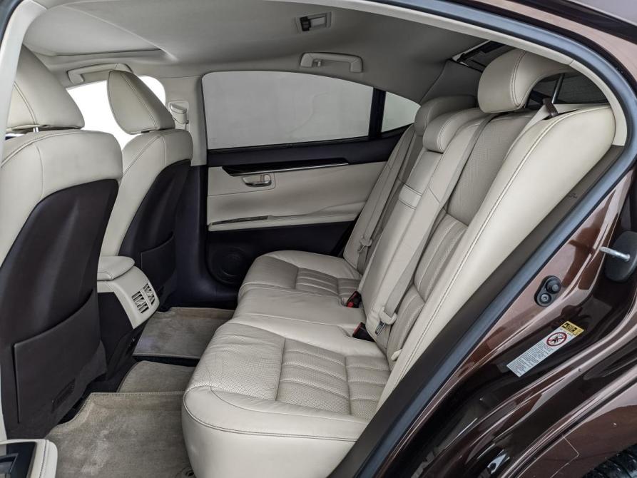 Lexus ES VI Рестайлинг Москва  - изображение 12