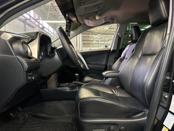 Toyota RAV4 IV (XA40) Рестайлинг с пробегом 2016 года, цена 2 332 000 рублей, 163283 км, внедорожник, Автокод Объявления