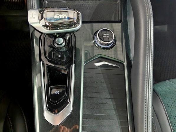 Geely Monjaro I с пробегом 2023 года, цена 2 530 000 рублей, 141637 км, внедорожник, Автокод Объявления