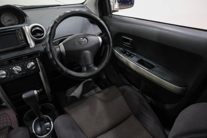 Toyota Ist I с пробегом 2002 года, цена 449 000 рублей, 470000 км, хэтчбек, Автокод Объявления
