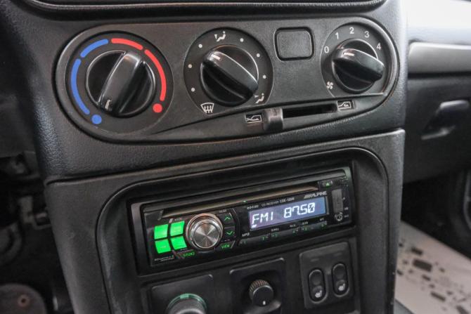 Chevrolet Niva I Рестайлинг с пробегом 2011 года, цена 599 000 рублей, 230000 км, внедорожник, Автокод Объявления