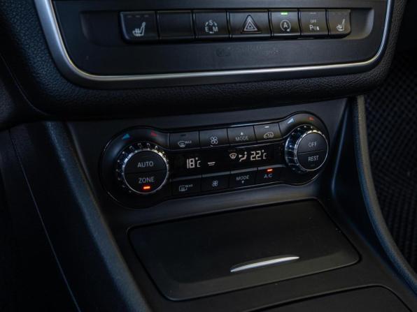 Mercedes-Benz CLA I (C117 X117) с пробегом 2015 года, цена 1 700 000 рублей, 211420 км, седан, Автокод Объявления