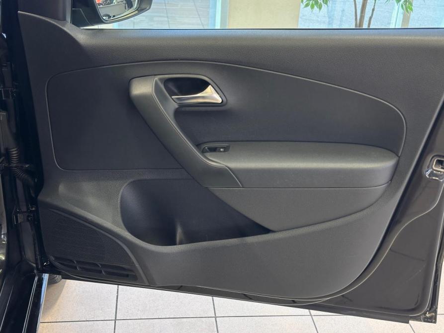 Volkswagen Polo V Рестайлинг Волгоград  - изображение 16