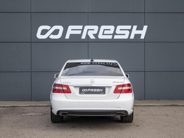 Mercedes-Benz E-Класс IV (W212 S212 C207) с пробегом 2012 года, цена 1 630 000 рублей, 212171 км, седан, Автокод Объявления