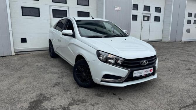 Lada (ВАЗ) Vesta I с пробегом 2018 года, цена 700 000 рублей, 157880 км, седан, Автокод Объявления