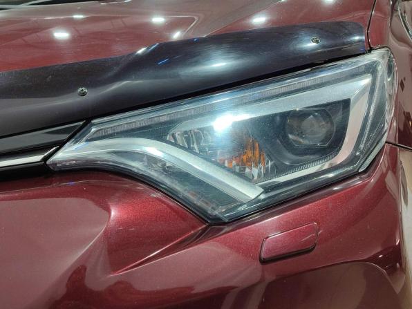 Toyota RAV4 IV (XA40) Рестайлинг с пробегом 2018 года, цена 3 150 000 рублей, 98515 км, внедорожник, Автокод Объявления