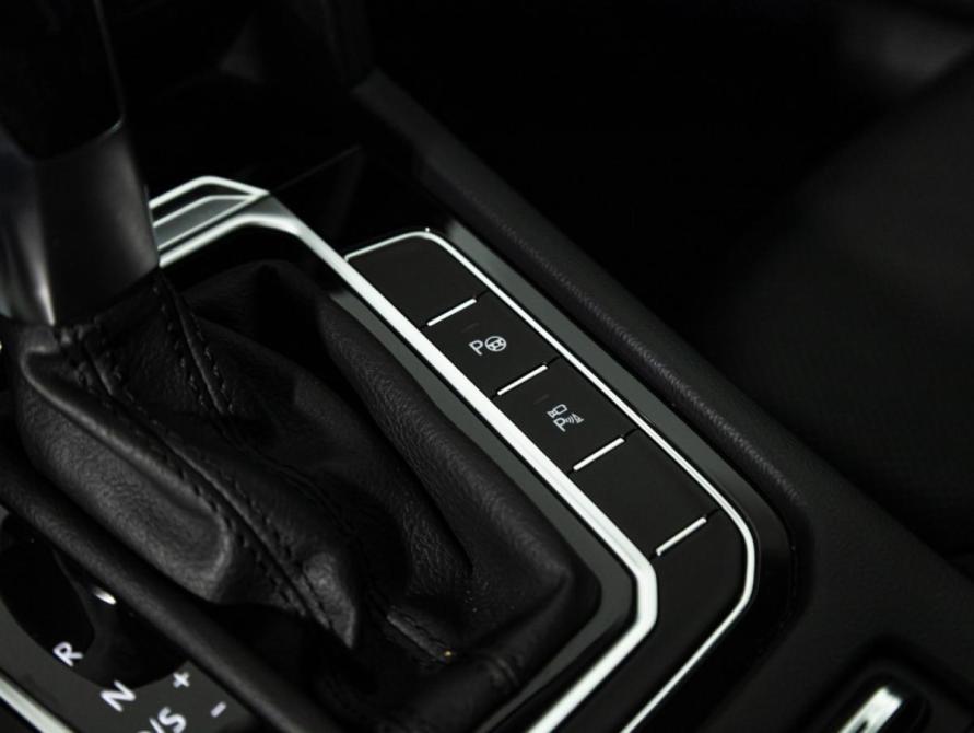 Volkswagen Arteon I Рестайлинг Санкт-Петербург  - изображение 24