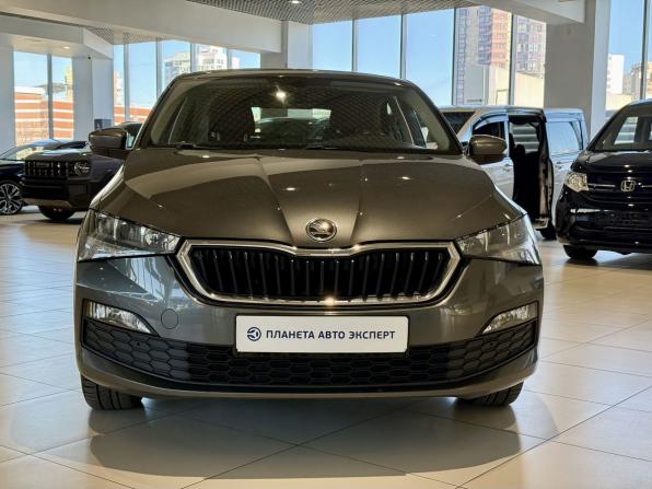 Skoda Rapid II с пробегом 2021 года, цена 1 699 000 рублей, 69300 км, лифтбек, Автокод Объявления