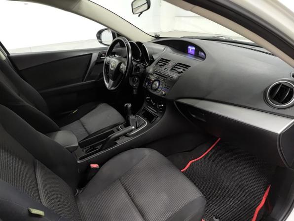 Mazda 3 II (BL) с пробегом 2011 года, цена 790 000 рублей, 208631 км, седан, Автокод Объявления
