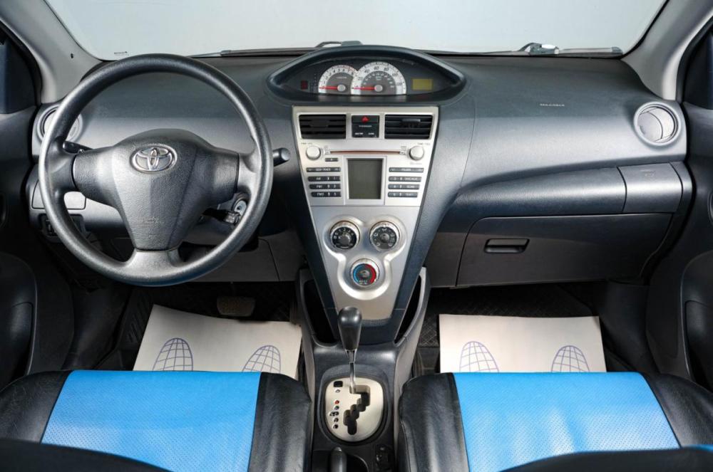 Toyota Yaris II Тюмень  - изображение 13