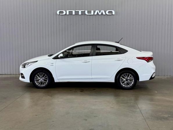 Hyundai Solaris II с пробегом 2019 года, цена 1 437 000 рублей, 130221 км, седан, Автокод Объявления