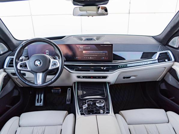 BMW X7 I (G07) Рестайлинг с пробегом 2023 года, цена 12 990 000 рублей, 46302 км, внедорожник, Автокод Объявления