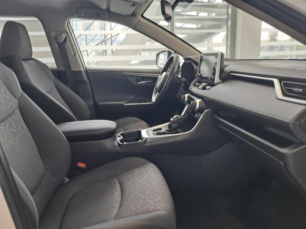 Toyota RAV4 V (XA50) с пробегом 2021 года, цена 3 720 000 рублей, 66426 км, внедорожник, Автокод Объявления