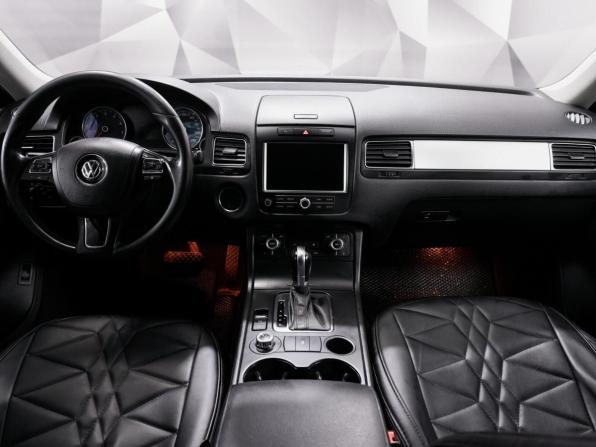 Volkswagen Touareg II с пробегом 2010 года, цена 1 750 000 рублей, 211364 км, внедорожник, Автокод Объявления