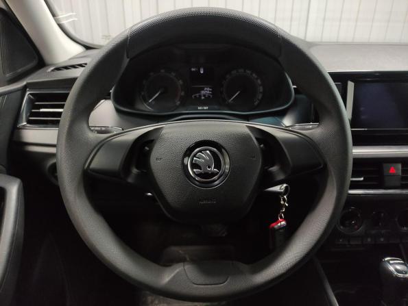 Skoda Rapid II с пробегом 2021 года, цена 1 250 000 рублей, 130255 км, лифтбек, Автокод Объявления