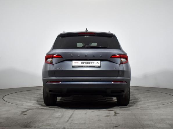 Skoda Karoq I с пробегом 2020 года, цена 2 490 000 рублей, 70000 км, внедорожник, Автокод Объявления