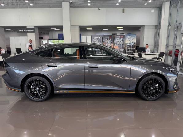 Новый Changan UNI-V I Рестайлинг 2 2026 года, цена 3 501 187 рублей, лифтбек, Автокод Объявления