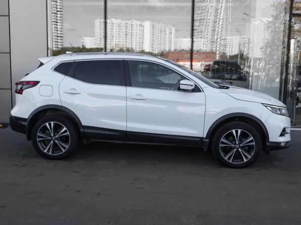 Nissan Qashqai II Рестайлинг с пробегом 2019 года, цена 2 049 000 рублей, 61000 км, внедорожник, Автокод Объявления