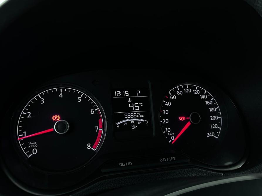 Volkswagen Polo V Рестайлинг Ростов-на-Дону  - изображение 11