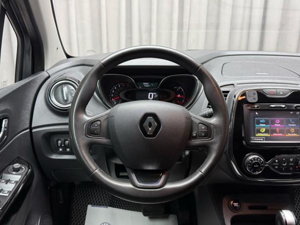 Renault Kaptur I с пробегом 2017 года, цена 1 799 000 рублей, 78090 км, внедорожник, Автокод Объявления