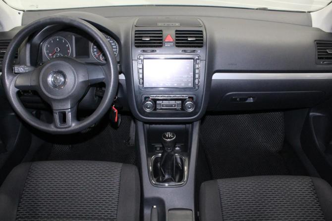 Volkswagen Jetta V с пробегом 2010 года, цена 609 000 рублей, 251464 км, седан, Автокод Объявления