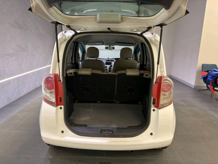 Toyota Ractis I Новосибирск  - изображение 6