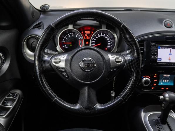 Nissan Juke I с пробегом 2012 года, цена 1 055 000 рублей, 96494 км, внедорожник, Автокод Объявления