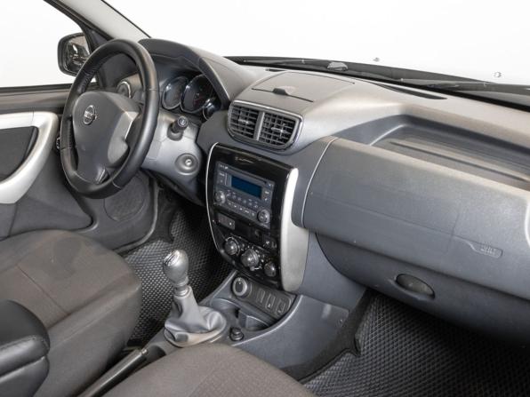 Nissan Terrano III (D10) с пробегом 2016 года, цена 1 330 000 рублей, 105141 км, внедорожник, Автокод Объявления