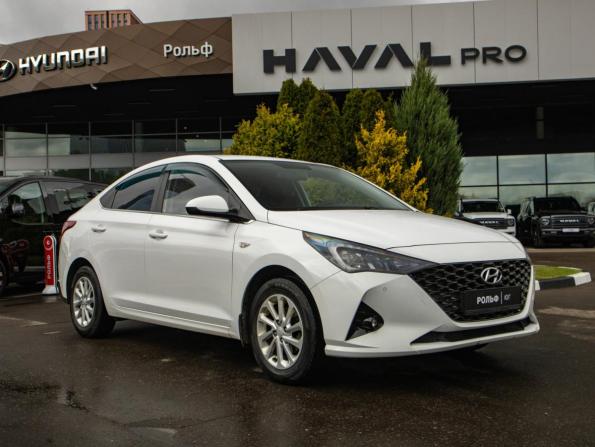 Hyundai Solaris II Рестайлинг с пробегом 2021 года, цена 1 438 000 рублей, 105000 км, седан, Автокод Объявления
