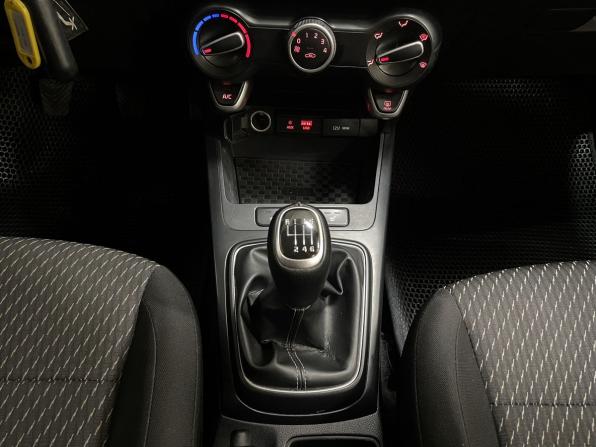 Kia Rio IV с пробегом 2017 года, цена 1 090 000 рублей, 130908 км, седан, Автокод Объявления