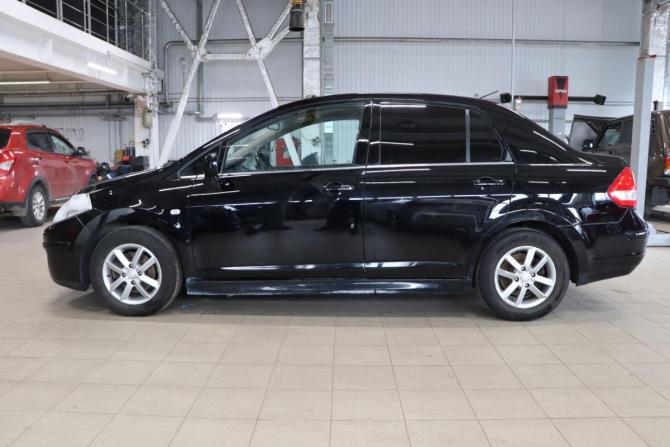 Nissan Tiida I Рестайлинг с пробегом 2010 года, цена 499 990 рублей, 259311 км, седан, Автокод Объявления