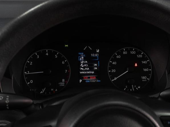 Toyota Yaris IV с пробегом 2021 года, цена 1 449 000 рублей, 133213 км, хэтчбек, Автокод Объявления