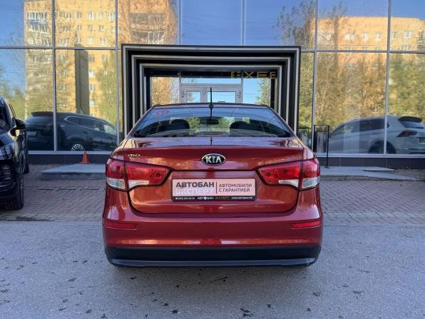 Kia Rio III Рестайлинг с пробегом 2015 года, цена 929 000 рублей, 115382 км, седан, Автокод Объявления