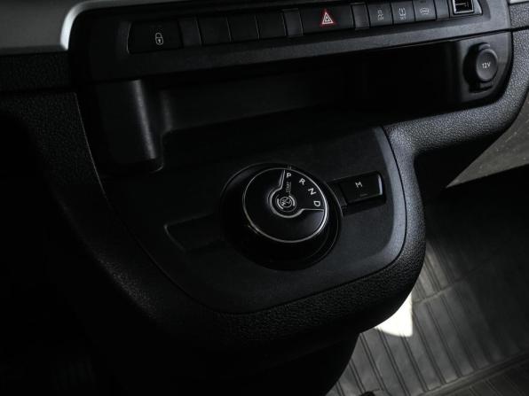 Peugeot Traveller I с пробегом 2020 года, цена 2 649 000 рублей, 186547 км, минивэн, Автокод Объявления