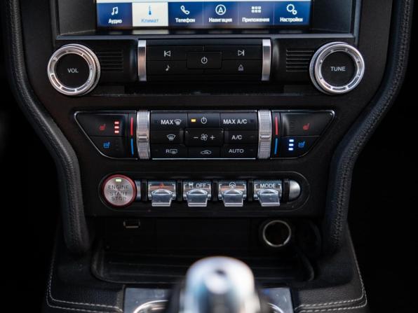 Ford Mustang VI Рестайлинг с пробегом 2021 года, цена 5 025 000 рублей, 54663 км, купе, Автокод Объявления