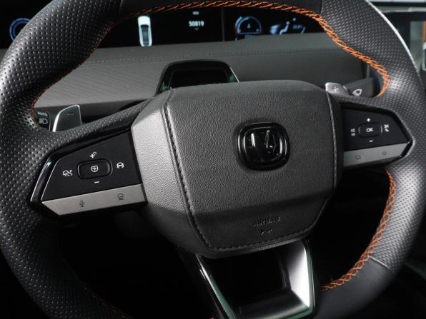 Changan UNI-V I с пробегом 2023 года, цена 2 485 000 рублей, 50819 км, лифтбек, Автокод Объявления