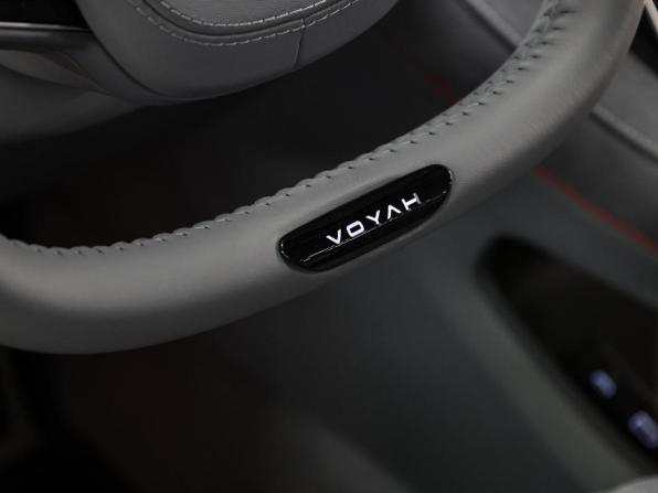 Voyah Passion I с пробегом 2023 года, цена 4 485 000 рублей, 11401 км, седан, Автокод Объявления