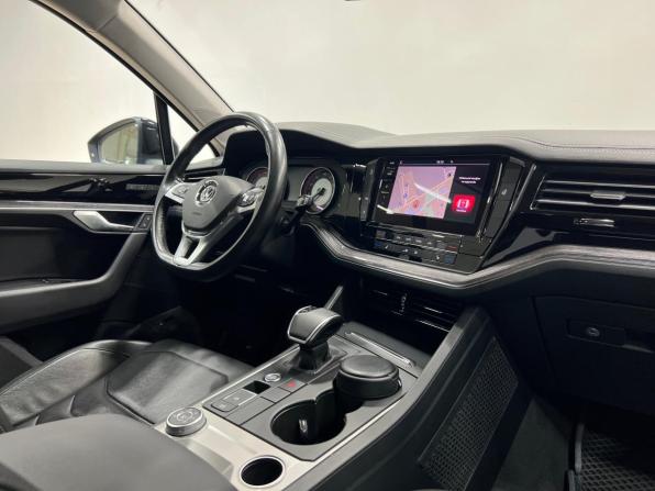 Volkswagen Touareg III с пробегом 2020 года, цена 4 899 000 рублей, 90000 км, внедорожник, Автокод Объявления